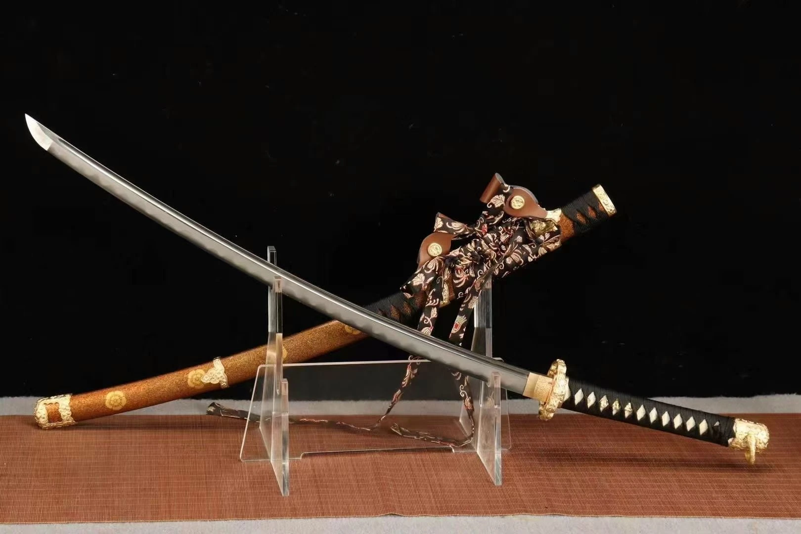 Tachi [MSP 02] – Damacus steel
