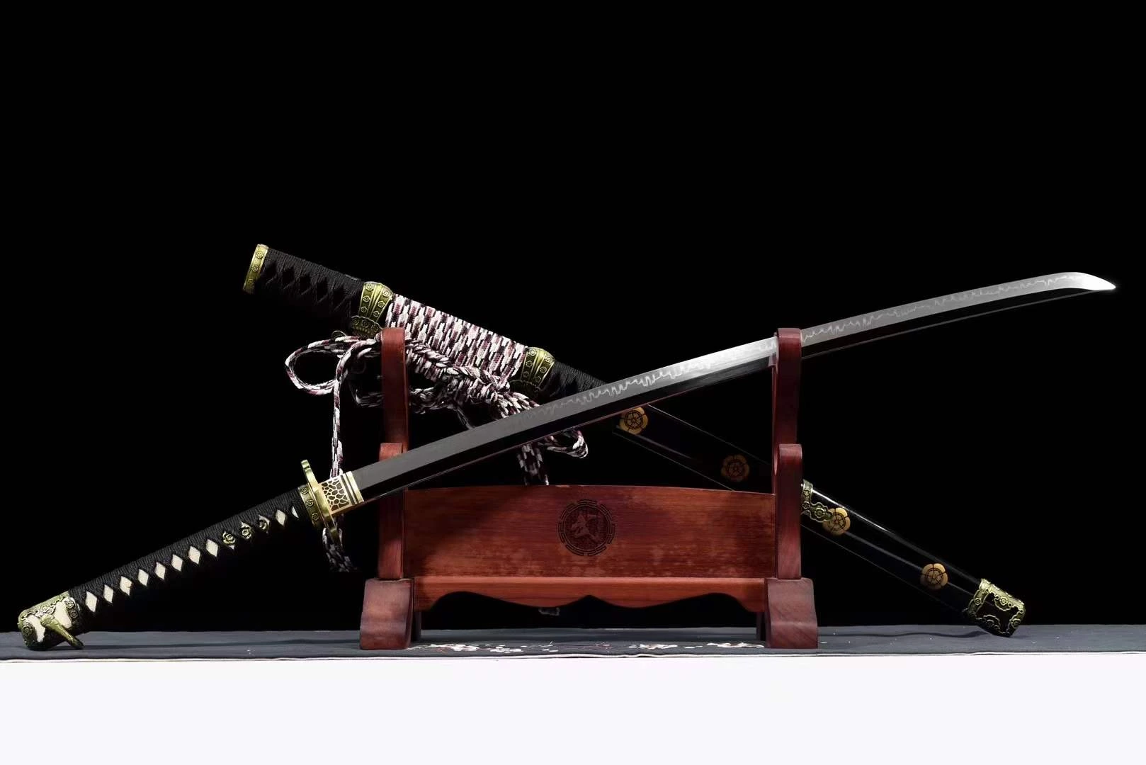 Tachi [MSP 05] – T1095 steel