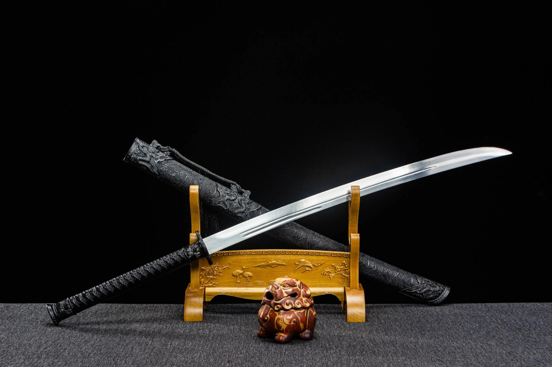 Cẩm Y Vệ - Mangane steel