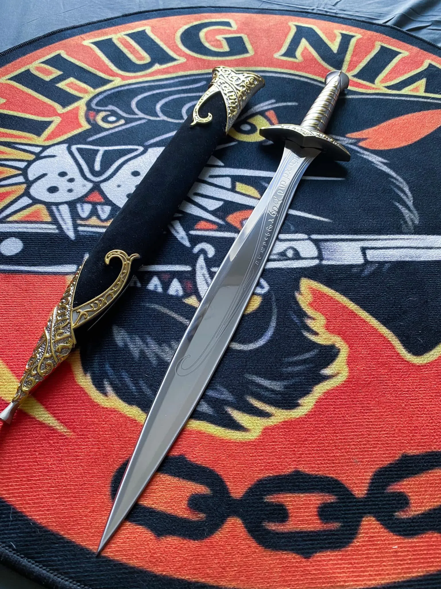 Thanh Kiếm Sting / The Lord of the Rings