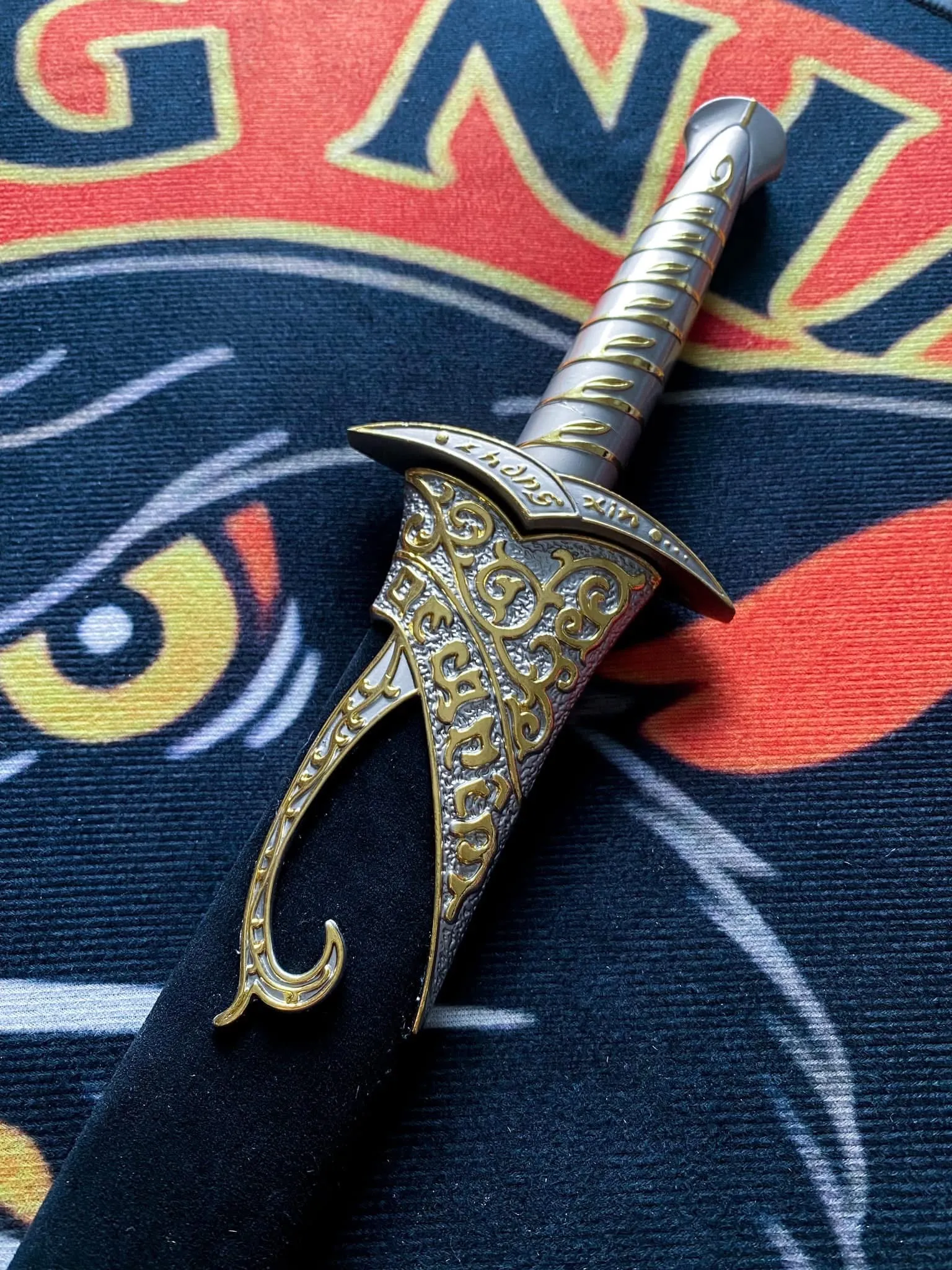 Thanh Kiếm Sting / The Lord of the Rings