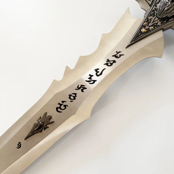 Thanh Kiếm Frostmourne / Warcraft - Ảnh 3