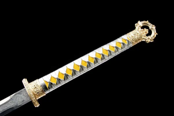 Ngự Long Hoàng Kiếm - Ảnh 4