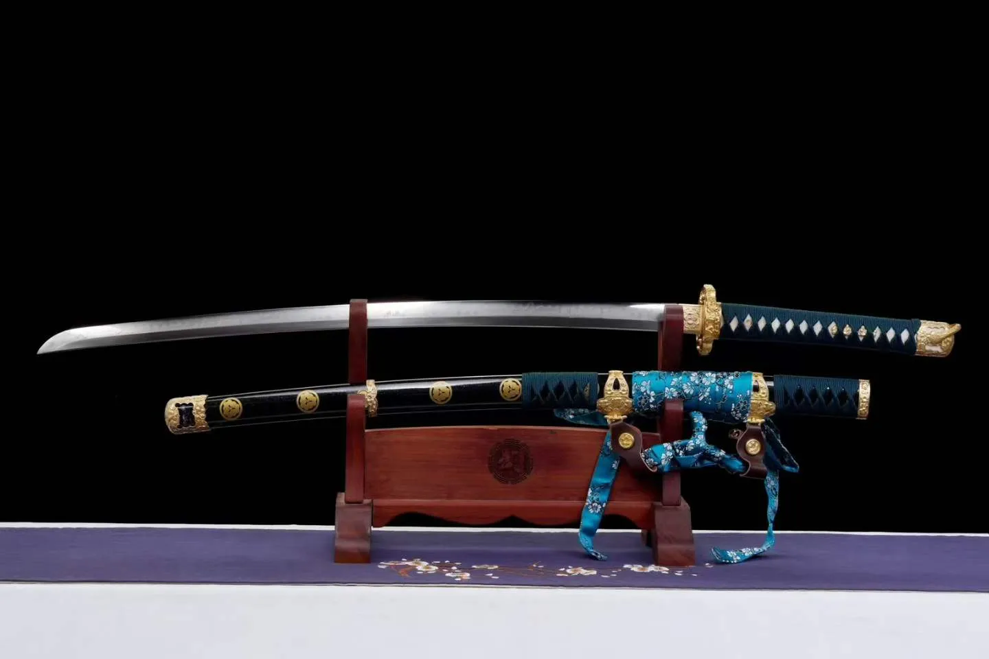 Kinkazura Handachi - Thép T10