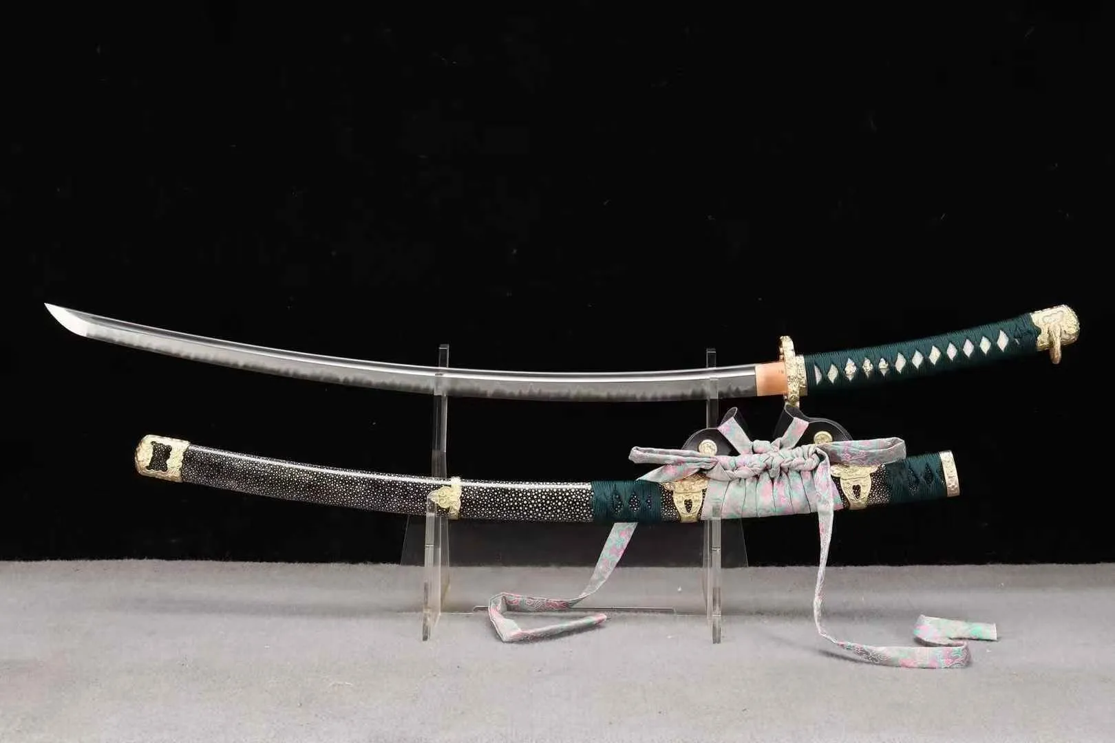 Seiryū Kinka Handachi - Thép T10