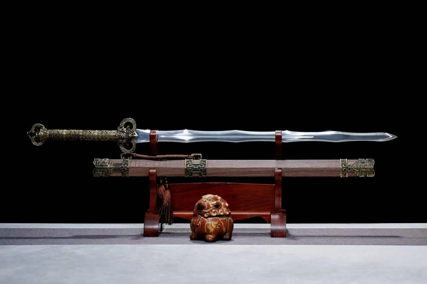 Lục Thế Kiếm - Thép Mangan