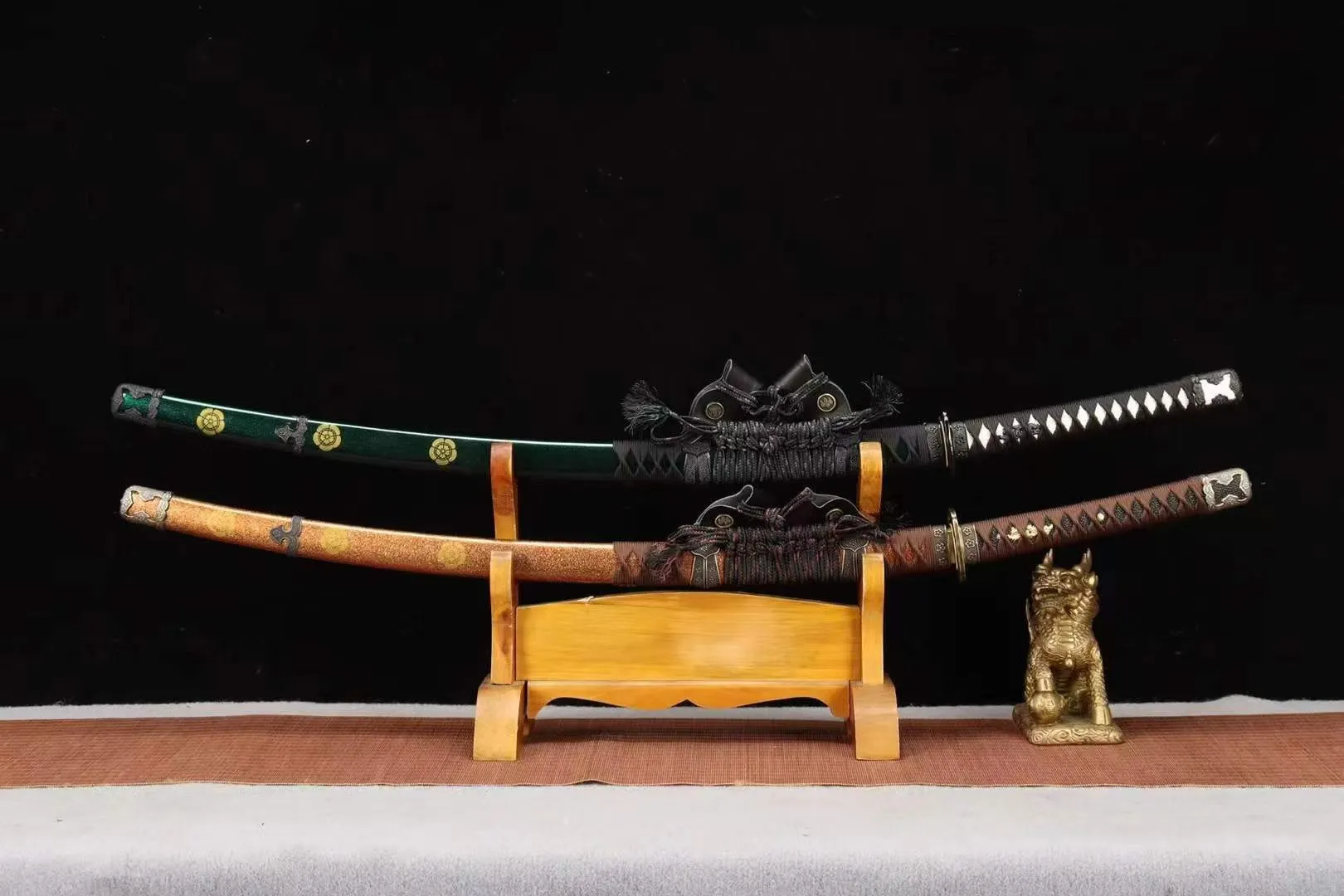 Seiryū Tachi - Thép 65MN