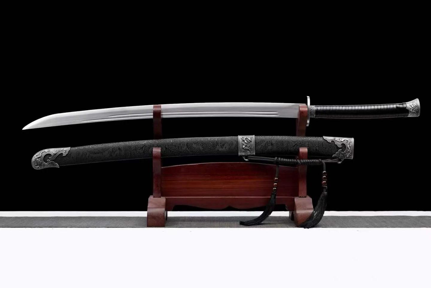 Long Thanh Đao - Thép Mangan