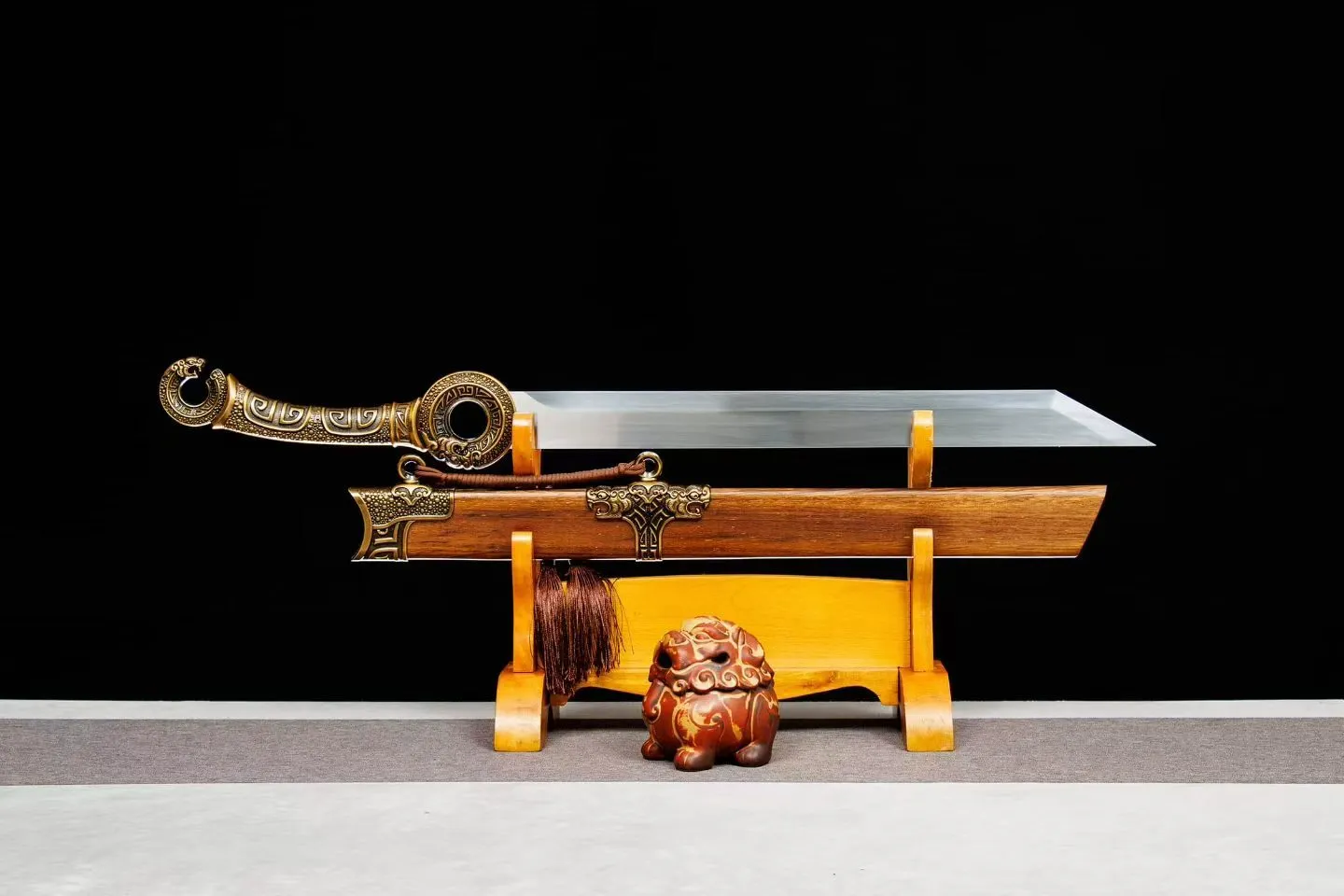 Bàn Long Liệt Đao - Thép Mangan