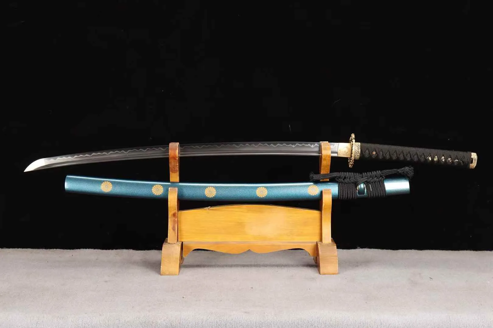 Kikuka Katana - T10 Steel